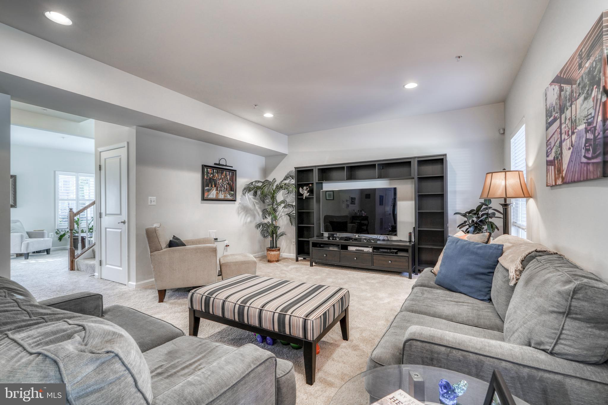 5638 Country Farm Road White Marsh, MD 21162 - Photo 12 of 66 Gallery Image 12