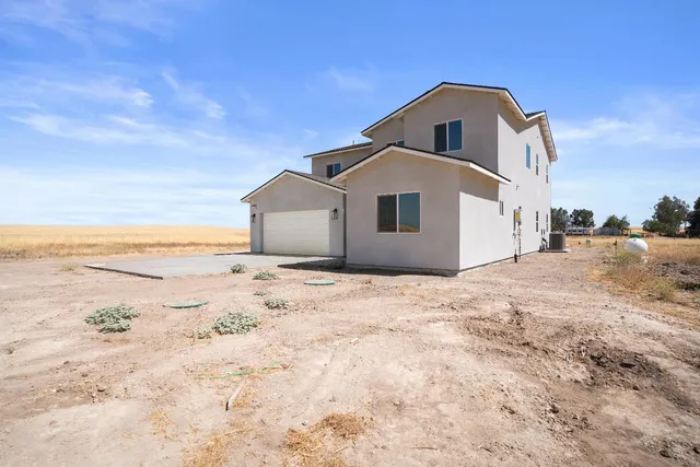 $774,000 | 36950 Pauline Avenue, Madera, CA 93636