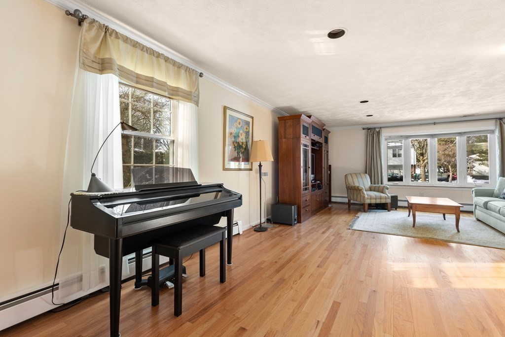 53 Cottonwood Road Wellesley, MA 02482 - Photo 17 of 33