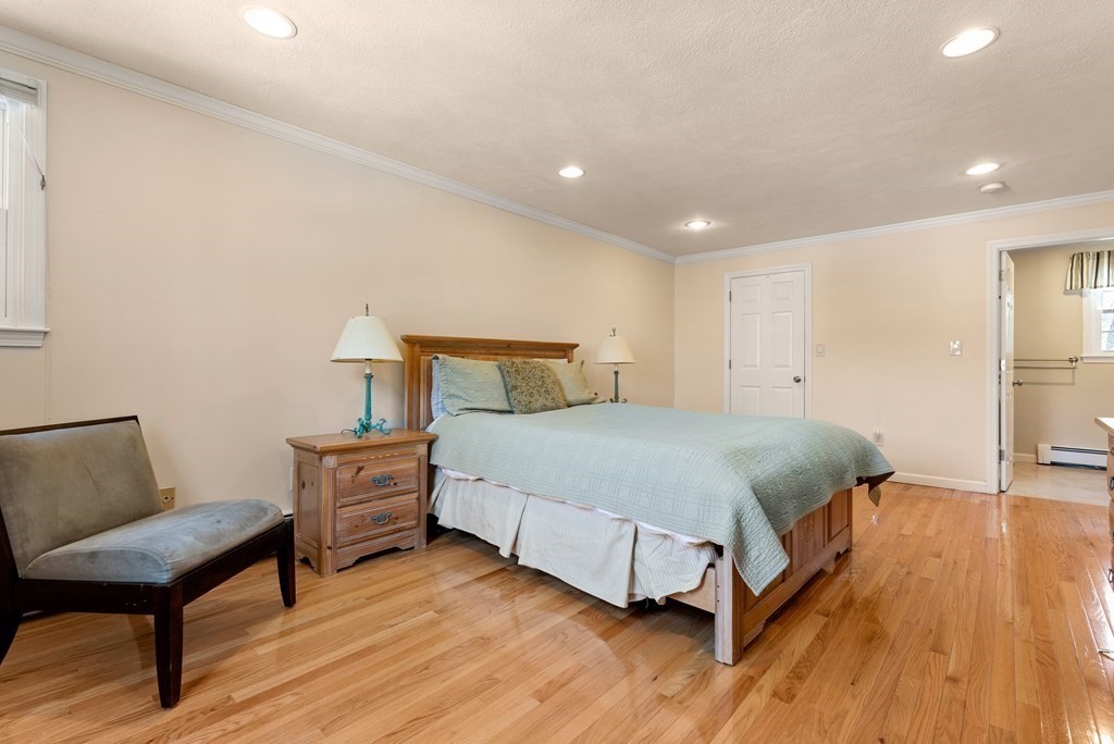 53 Cottonwood Road Wellesley, MA 02482 - Photo 19 of 33