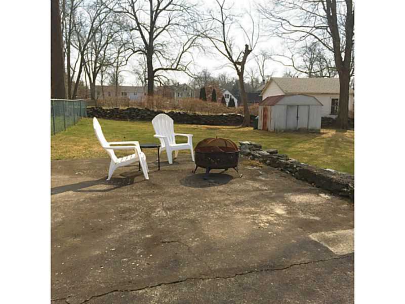 918 Main Street Warren, RI 02885 - Photo 23 of 24 Yard/Garden.