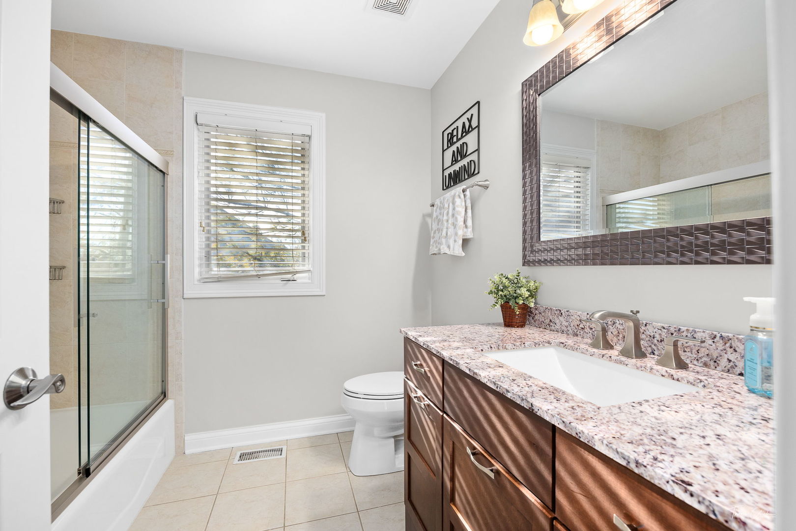 1300 Ridge Road Westmont, IL 60559 - Photo 25 of 49