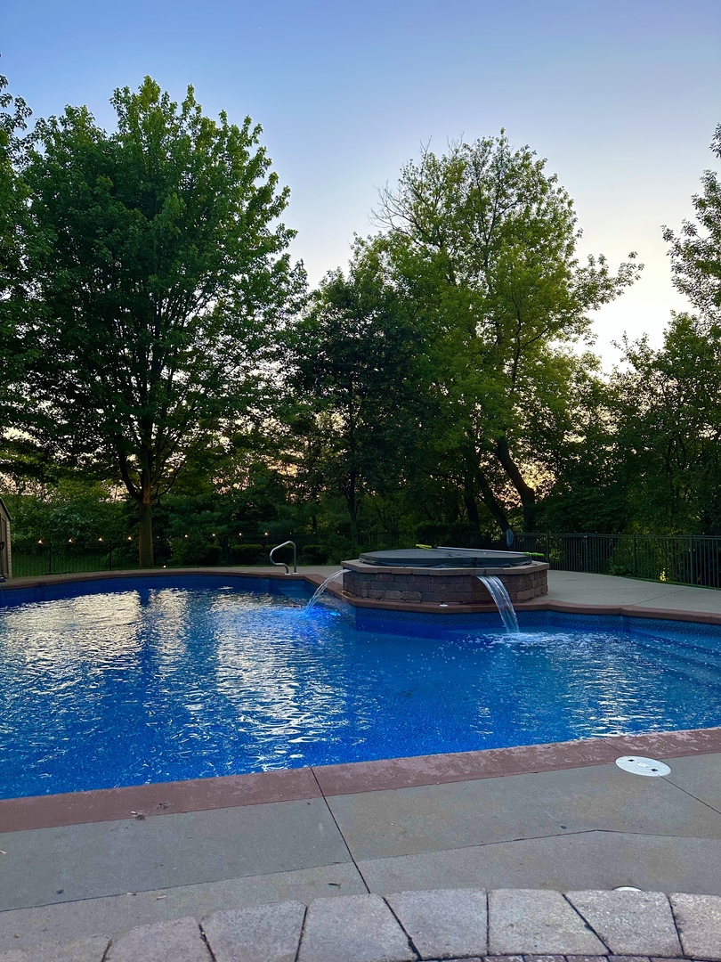 1300 Ridge Road Westmont, IL 60559 - Photo 44 of 49