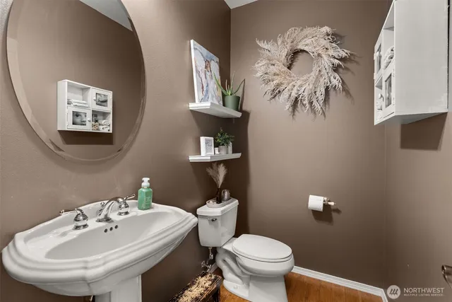 $1,250,000 | 16840 Melville Street Southeast, Tenino, WA 98589