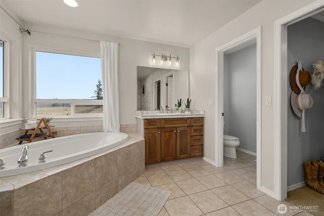 $1,250,000 | 16840 Melville Street Southeast, Tenino, WA 98589