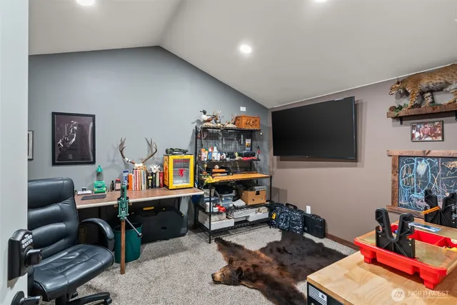 $1,250,000 | 16840 Melville Street Southeast, Tenino, WA 98589