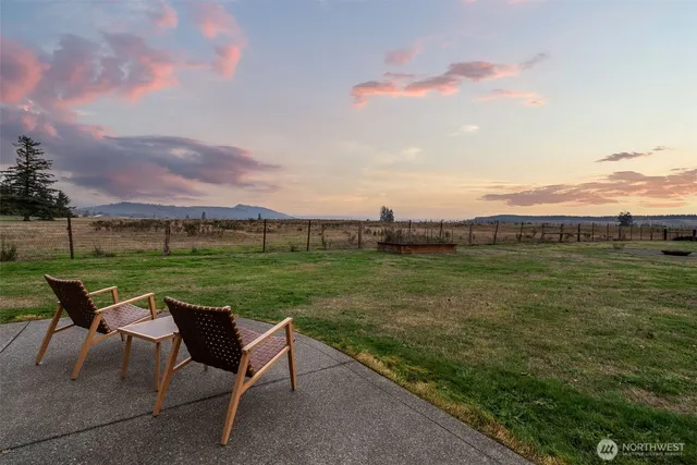 $1,250,000 | 16840 Melville Street Southeast, Tenino, WA 98589