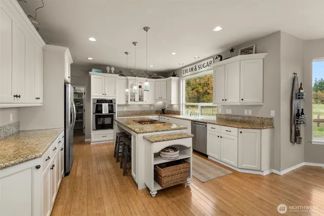 $1,250,000 | 16840 Melville Street Southeast, Tenino, WA 98589