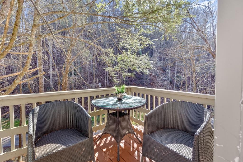 4204 Dellinger Hollow Road Pigeon Forge, TN 37863 - Photo 29 of 31 Gallery Image 29