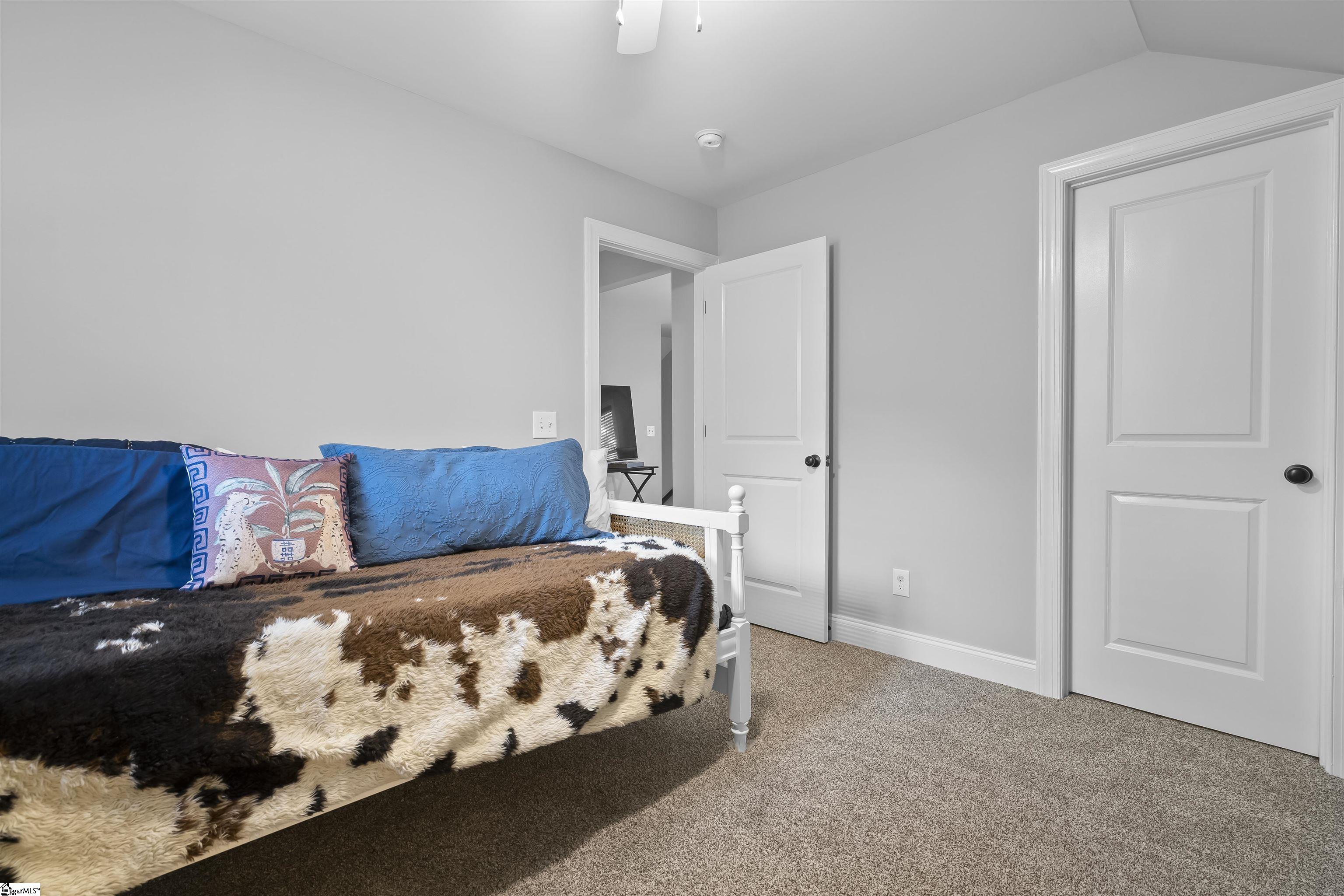 321 Sycamore Drive Greenville, SC 29607 - Photo 27 of 35