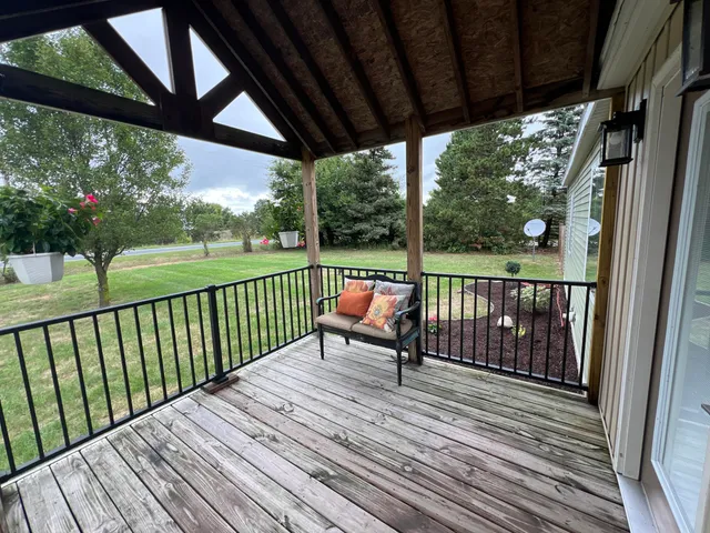$295,000 | 516 South Moorland Road, Ravenna, MI 49451