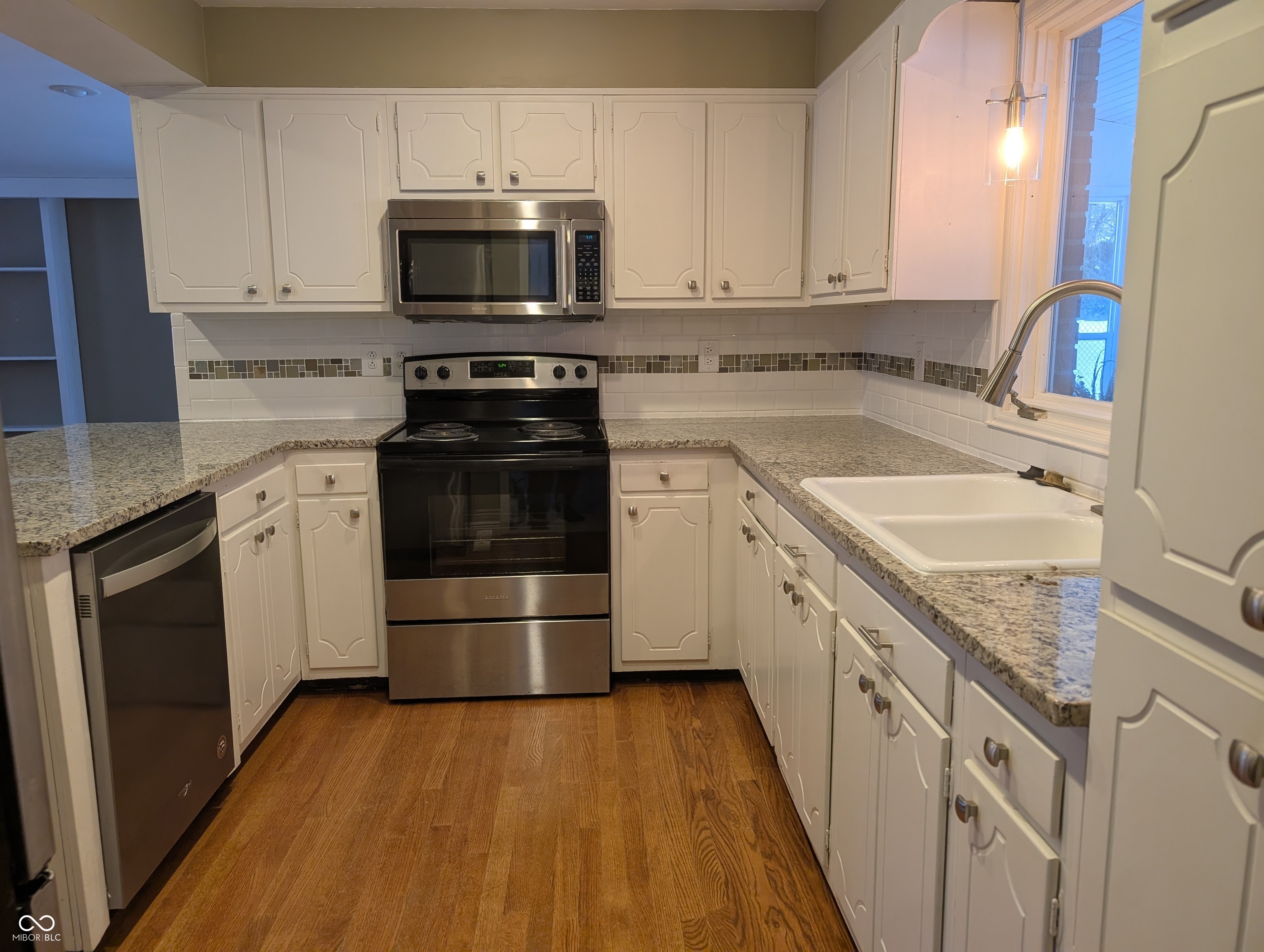 1518 Martin Drive Anderson, IN 46012 - Photo 12 of 46