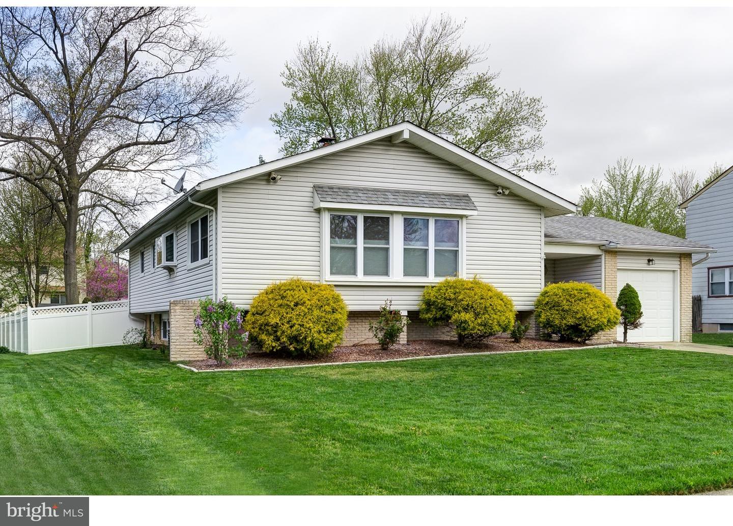 109 Canterbury Road Mount Laurel, NJ 08054 - Photo 2 of 25