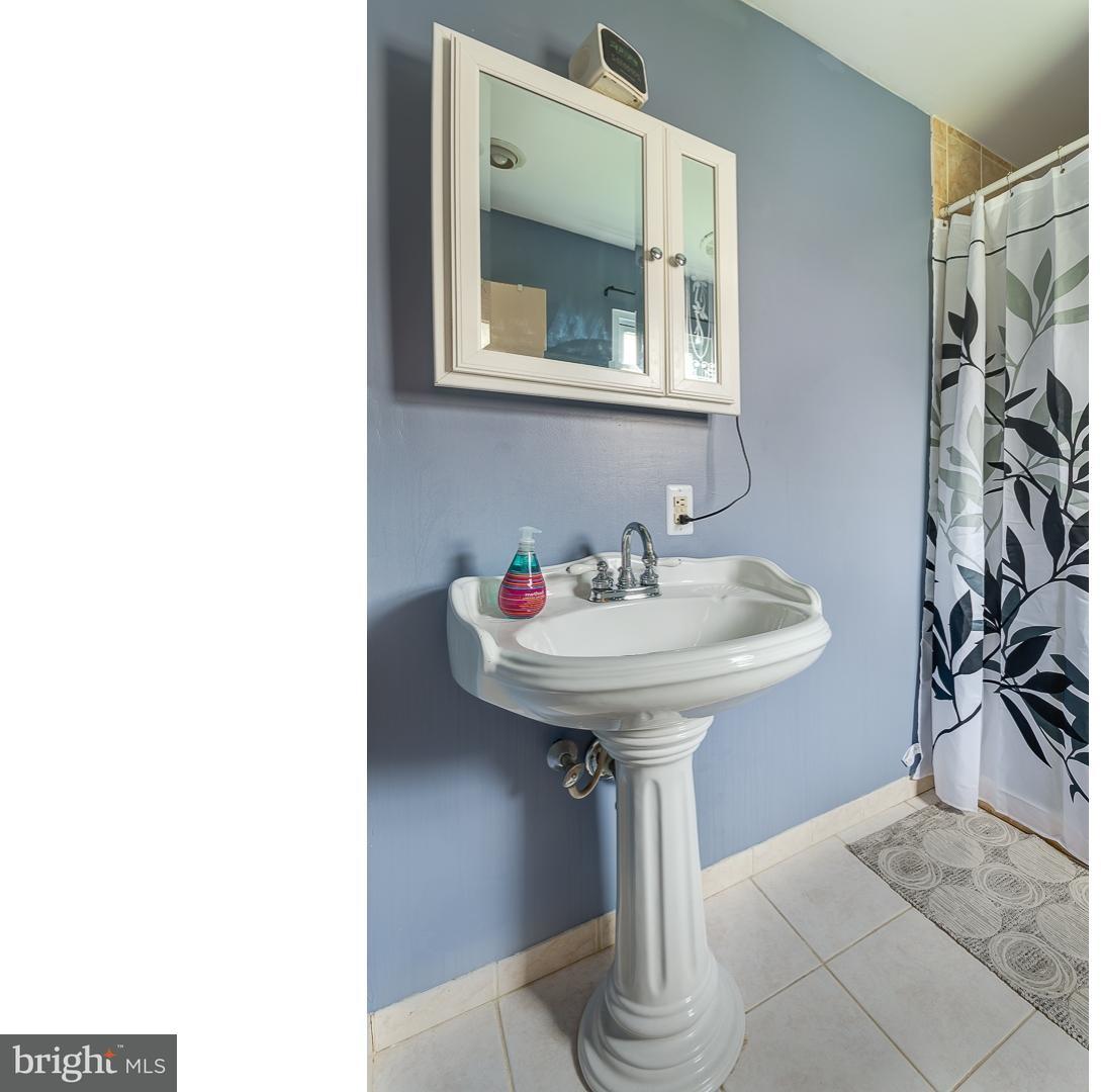 109 Canterbury Road Mount Laurel, NJ 08054 - Photo 15 of 25