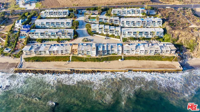 $1,295,000 | 11924 Whitewater Lane, Malibu, CA 90265