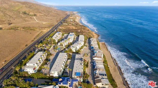 $1,295,000 | 11924 Whitewater Lane, Malibu, CA 90265