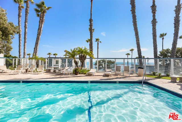 $1,295,000 | 11924 Whitewater Lane, Malibu, CA 90265