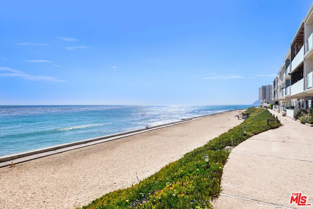 $1,295,000 | 11924 Whitewater Lane, Malibu, CA 90265