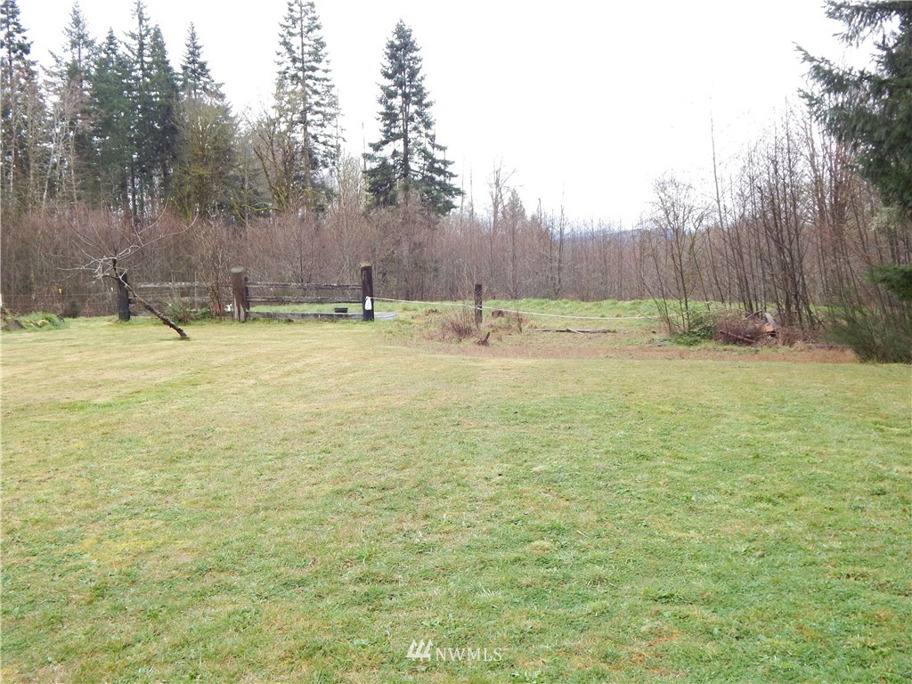 551 Beebe Road East Castle Rock, WA 98611 - Photo 4 of 20 Gallery Image 4