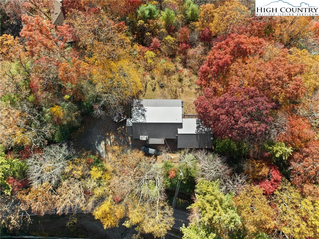 3740 Poplar Grove Road South Boone, NC 28607 - Photo 29 of 36 Gallery Image 29
