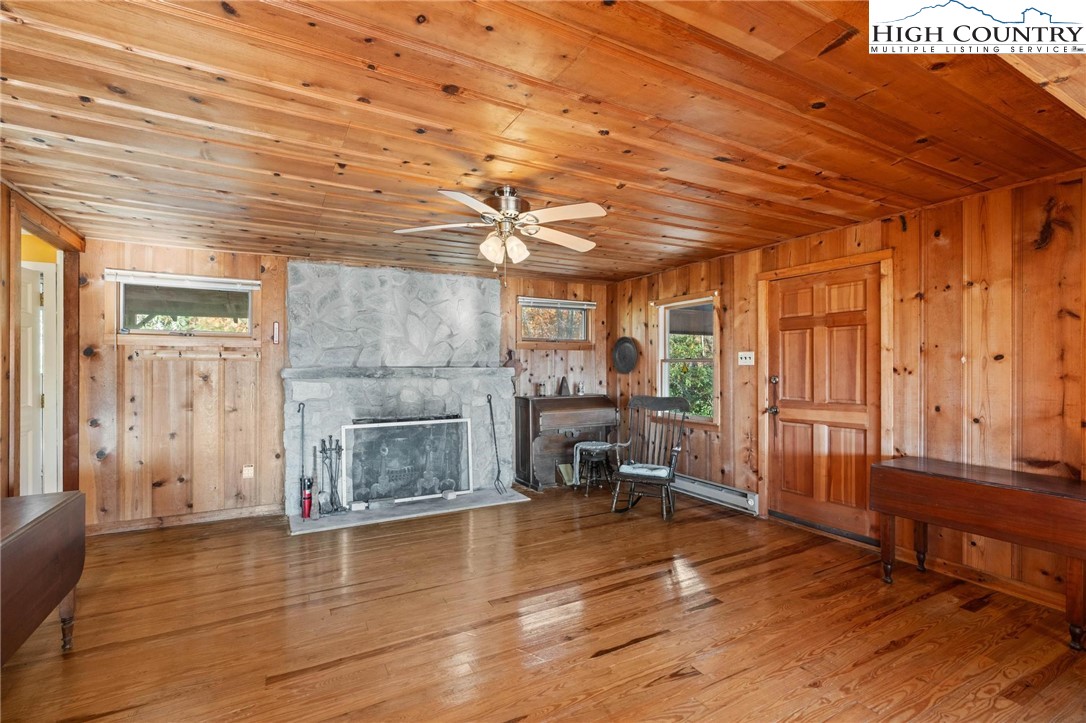 3740 Poplar Grove Road South Boone, NC 28607 - Photo 8 of 36 Gallery Image 8