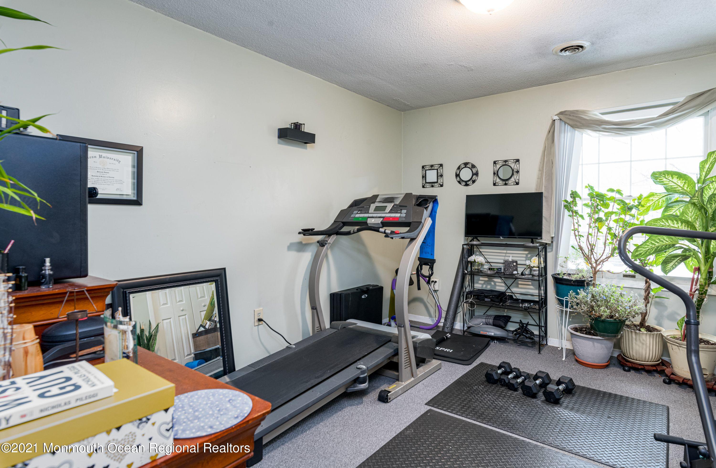 45 Hickory Hill Road Jackson, NJ 08527 - Photo 23 of 47 HickoryHill27