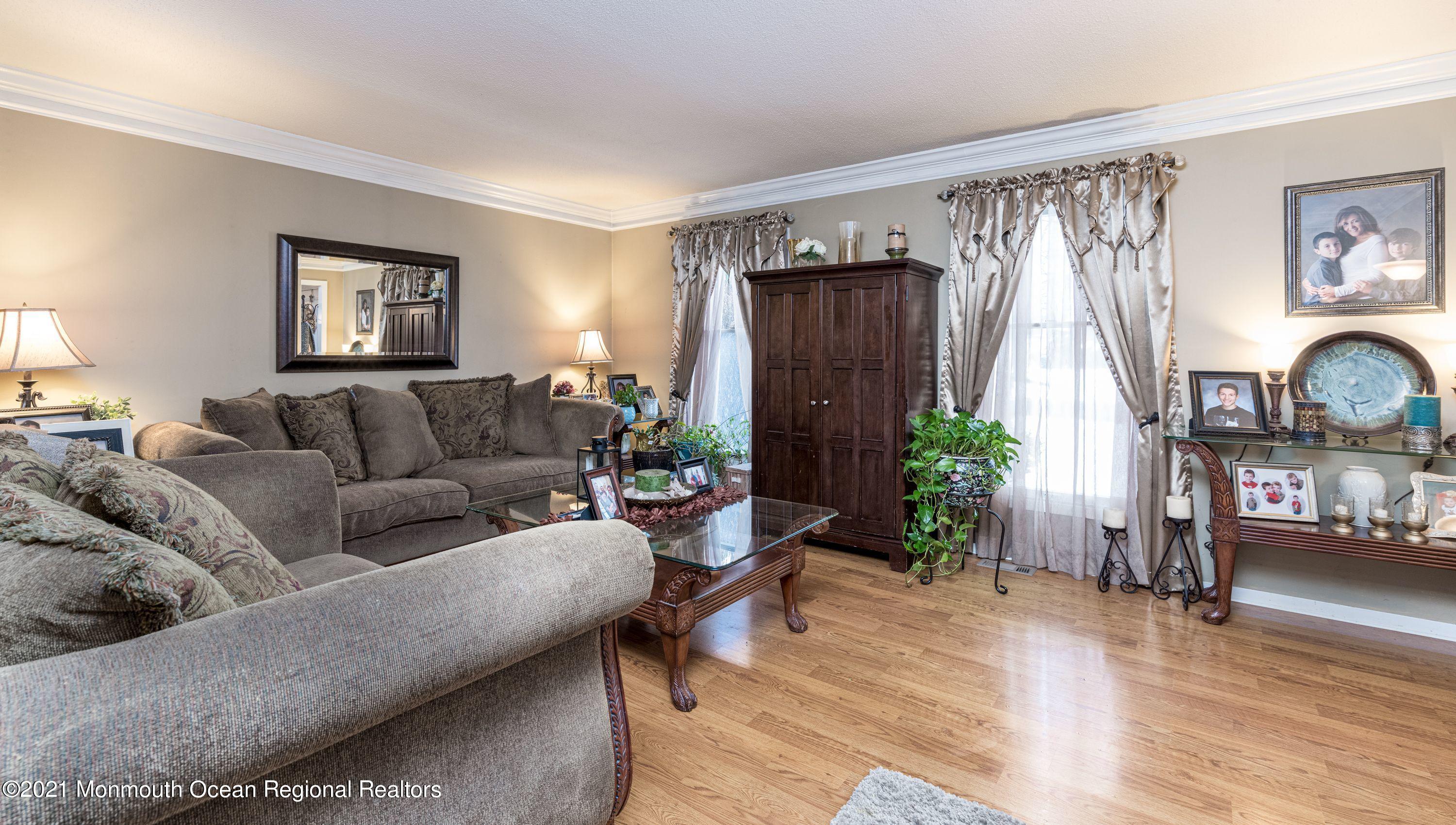 45 Hickory Hill Road Jackson, NJ 08527 - Photo 4 of 47 HickoryHill2
