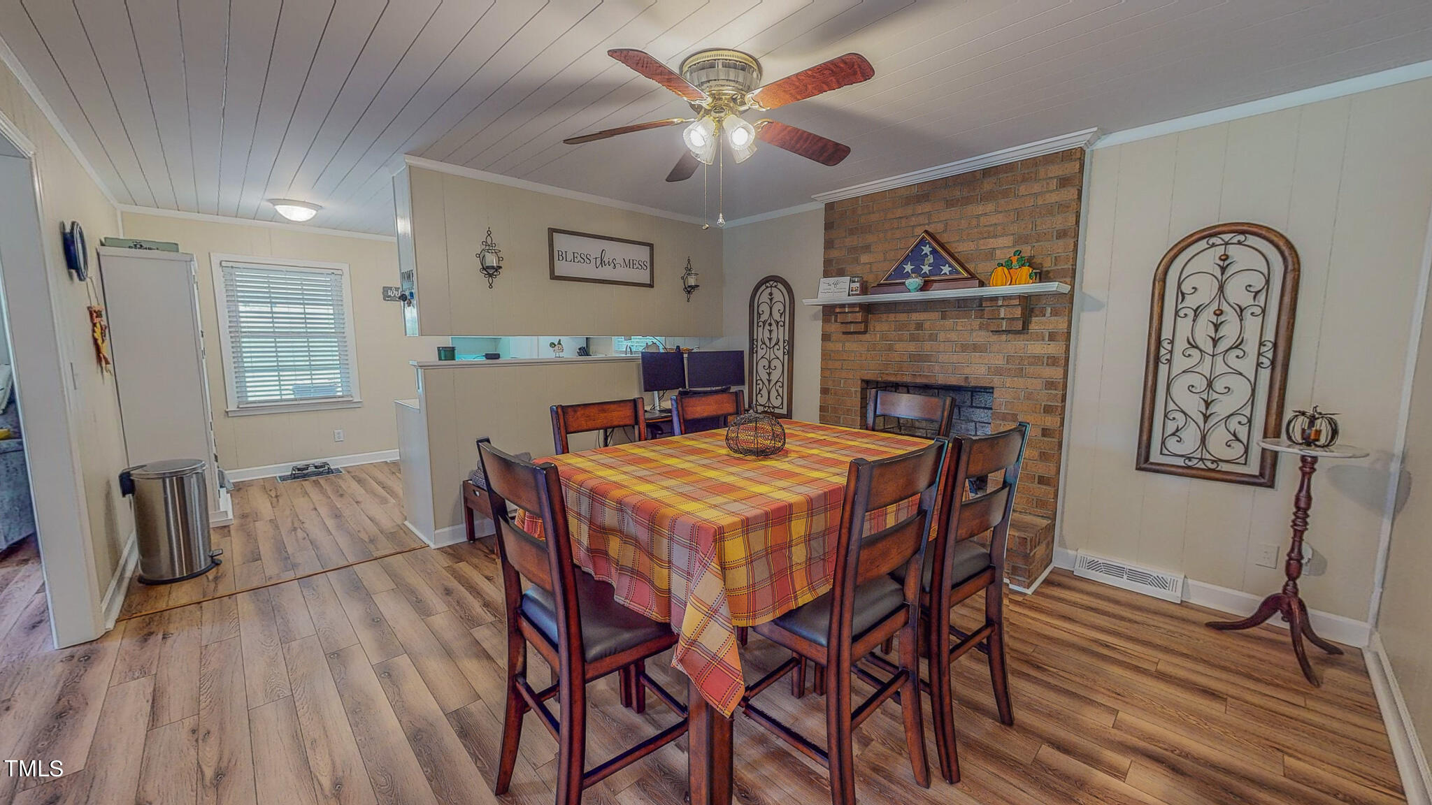 1035 Ridge Road Roxboro, NC 27573 - Photo 5 of 42 10.08.2024_16.32.35