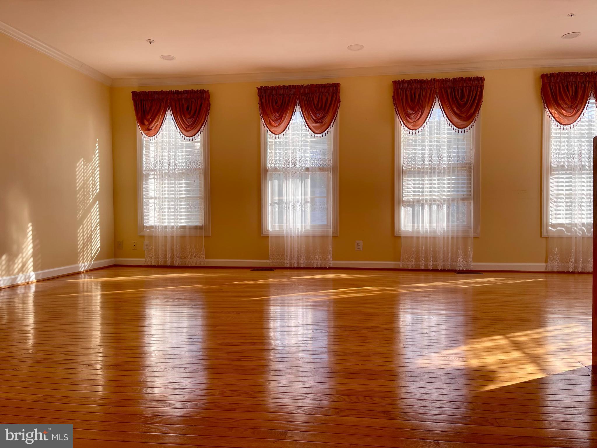 3516 Falling Run Road Laurel, MD 20724 - Photo 12 of 35 Gallery Image 12