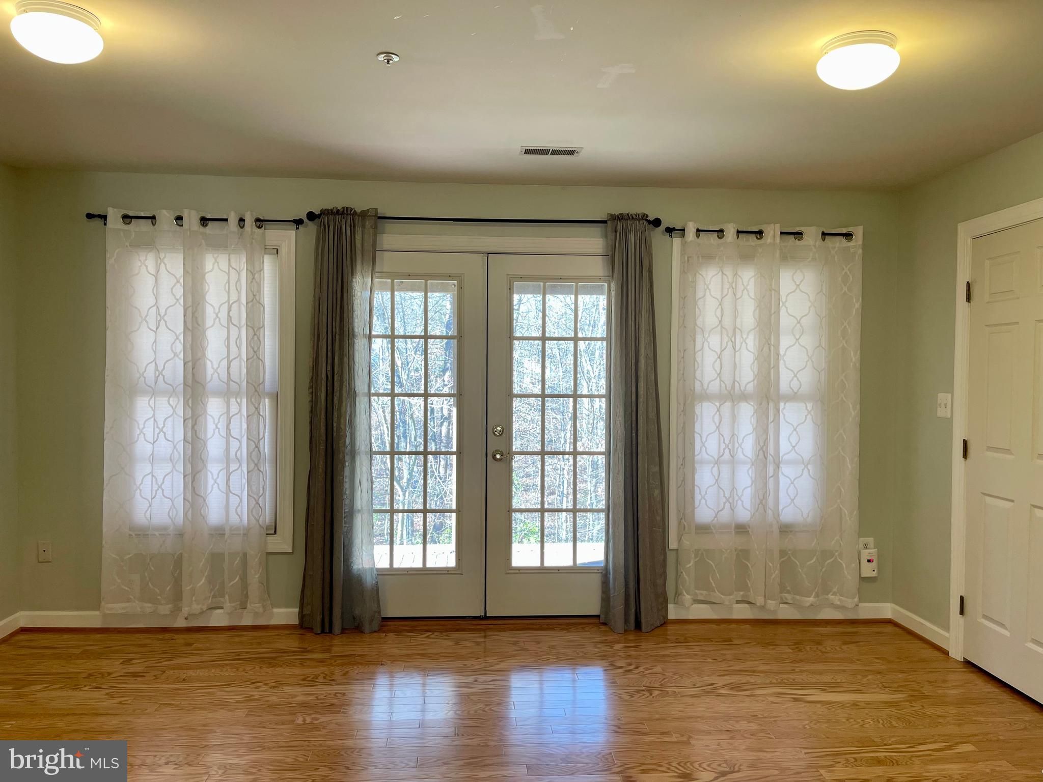 3516 Falling Run Road Laurel, MD 20724 - Photo 3 of 35 Gallery Image 3