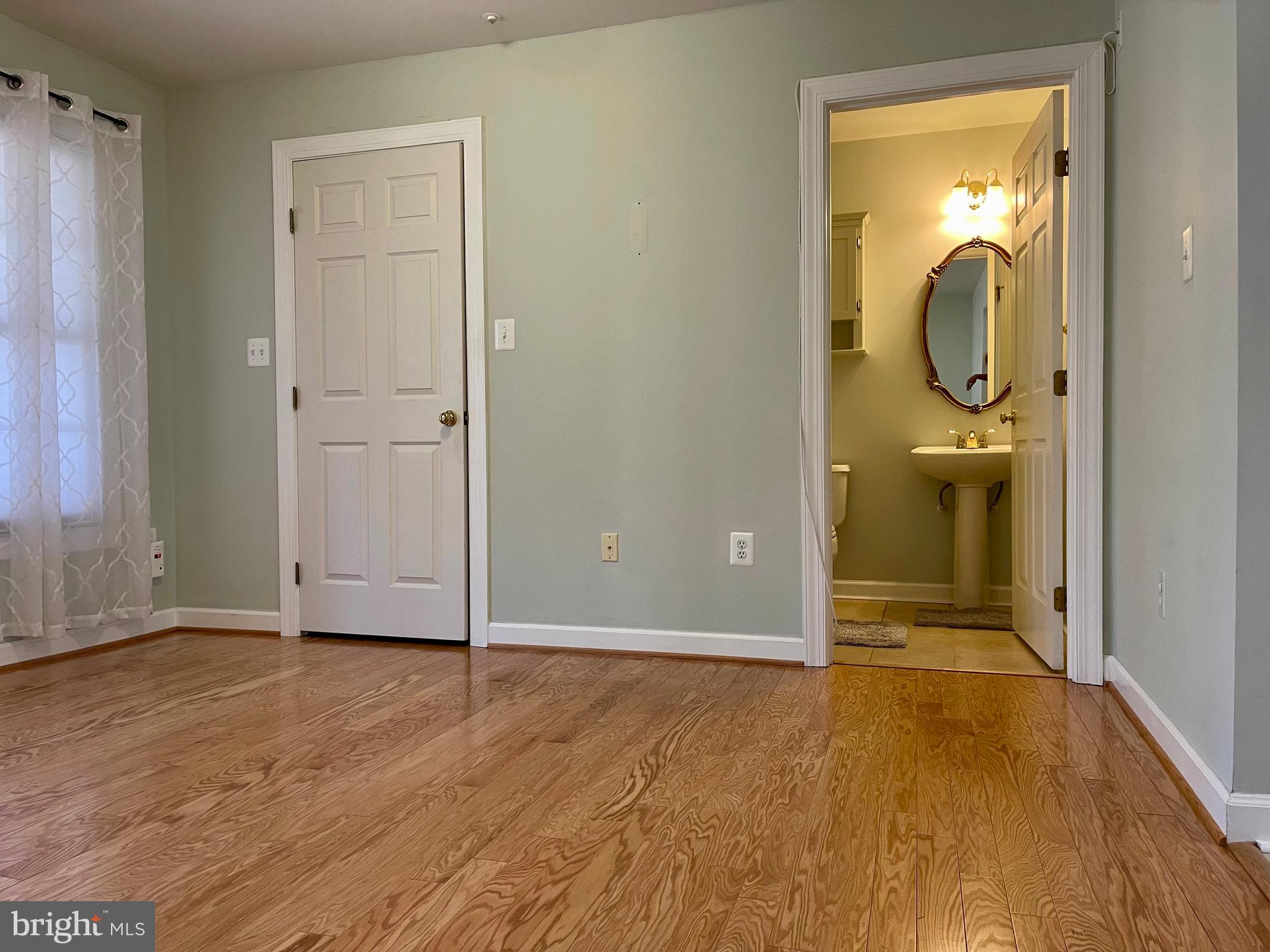3516 Falling Run Road Laurel, MD 20724 - Photo 8 of 35 Gallery Image 8