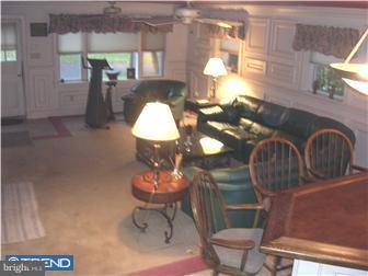 1206 Pheasant Road Rydal, PA 19046 - Photo 8 of 12 Family Room