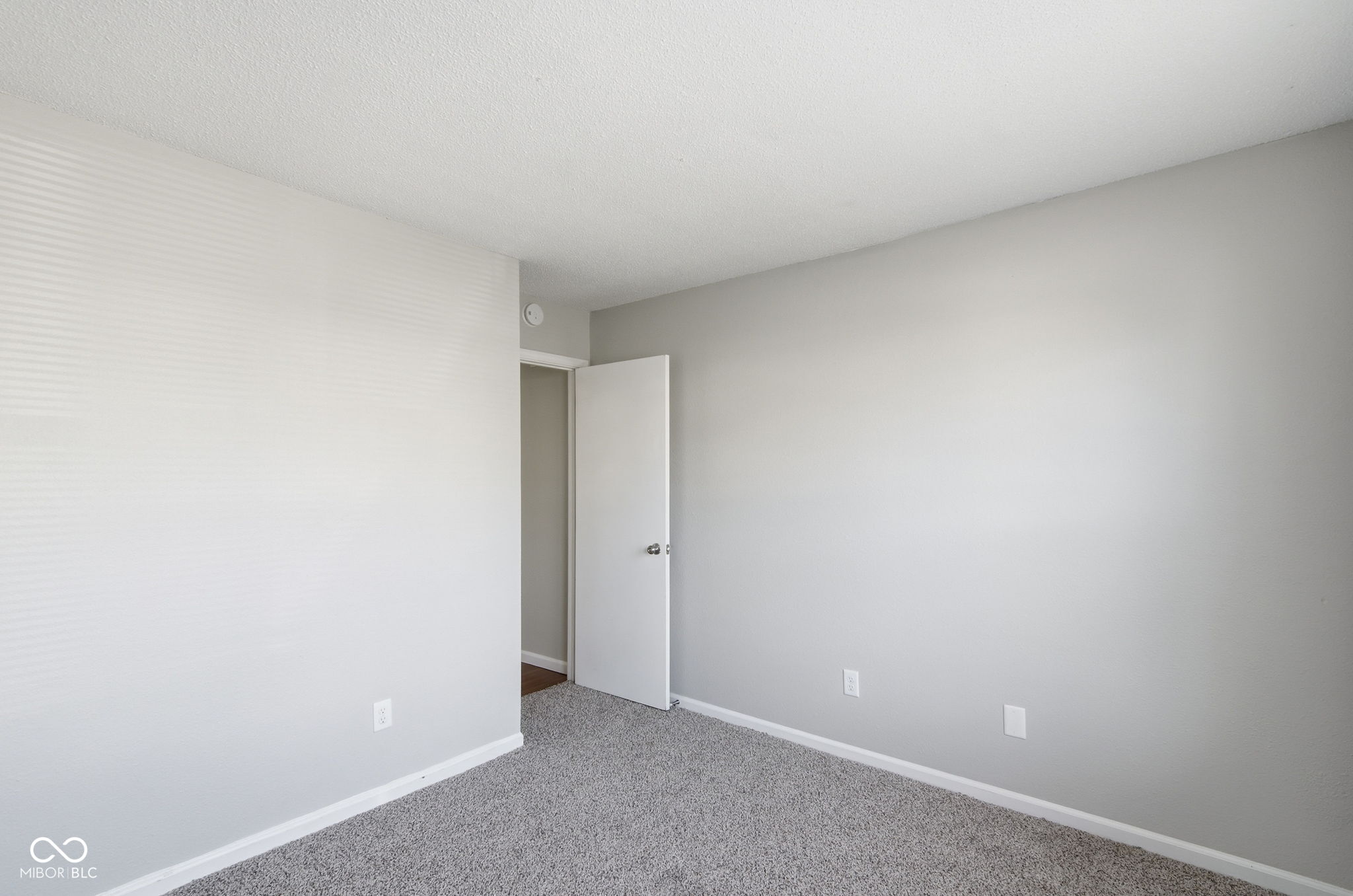 7433 Redcliff Road Indianapolis, IN 46256 - Photo 21 of 32