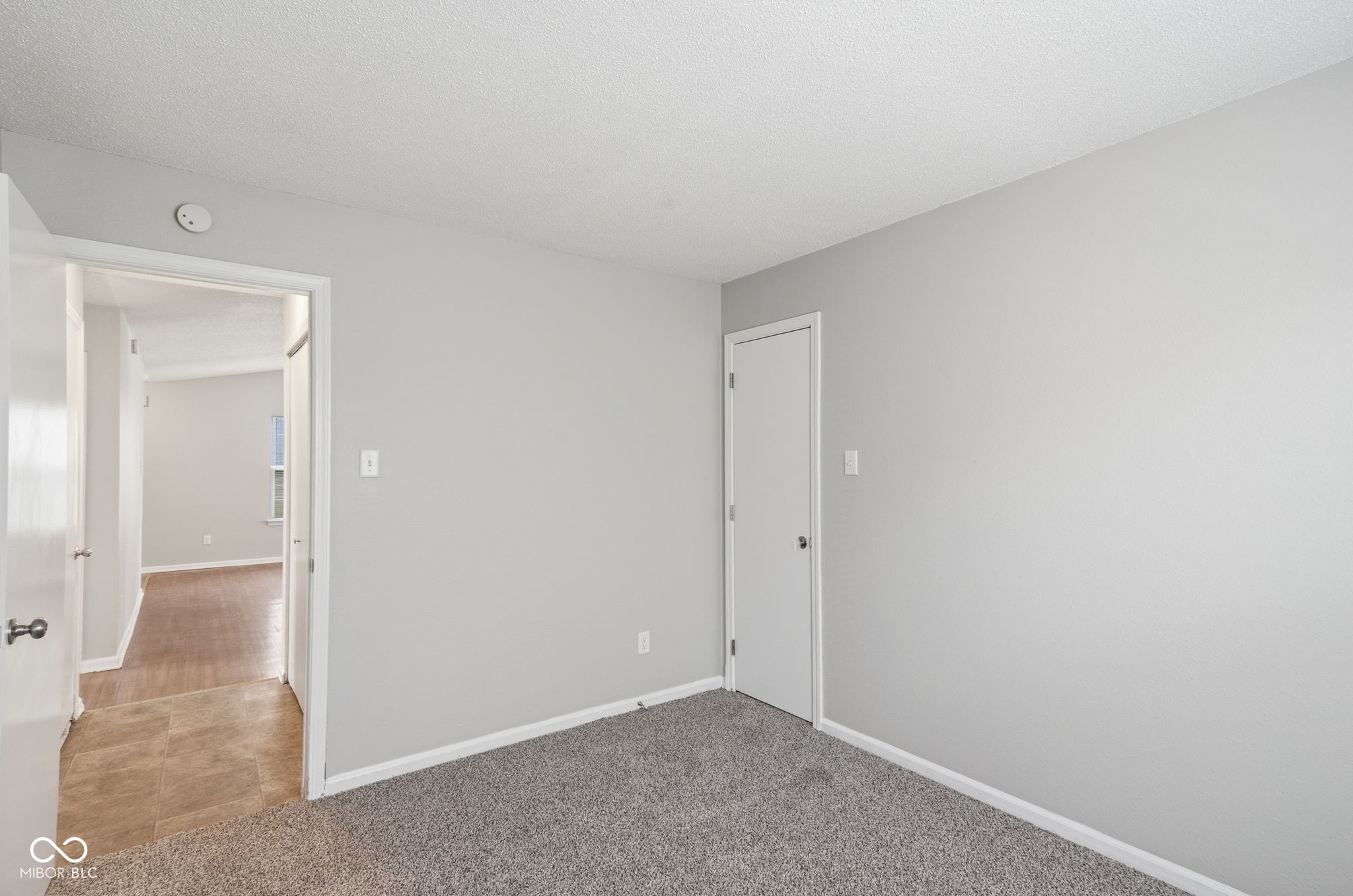 7433 Redcliff Road Indianapolis, IN 46256 - Photo 23 of 32