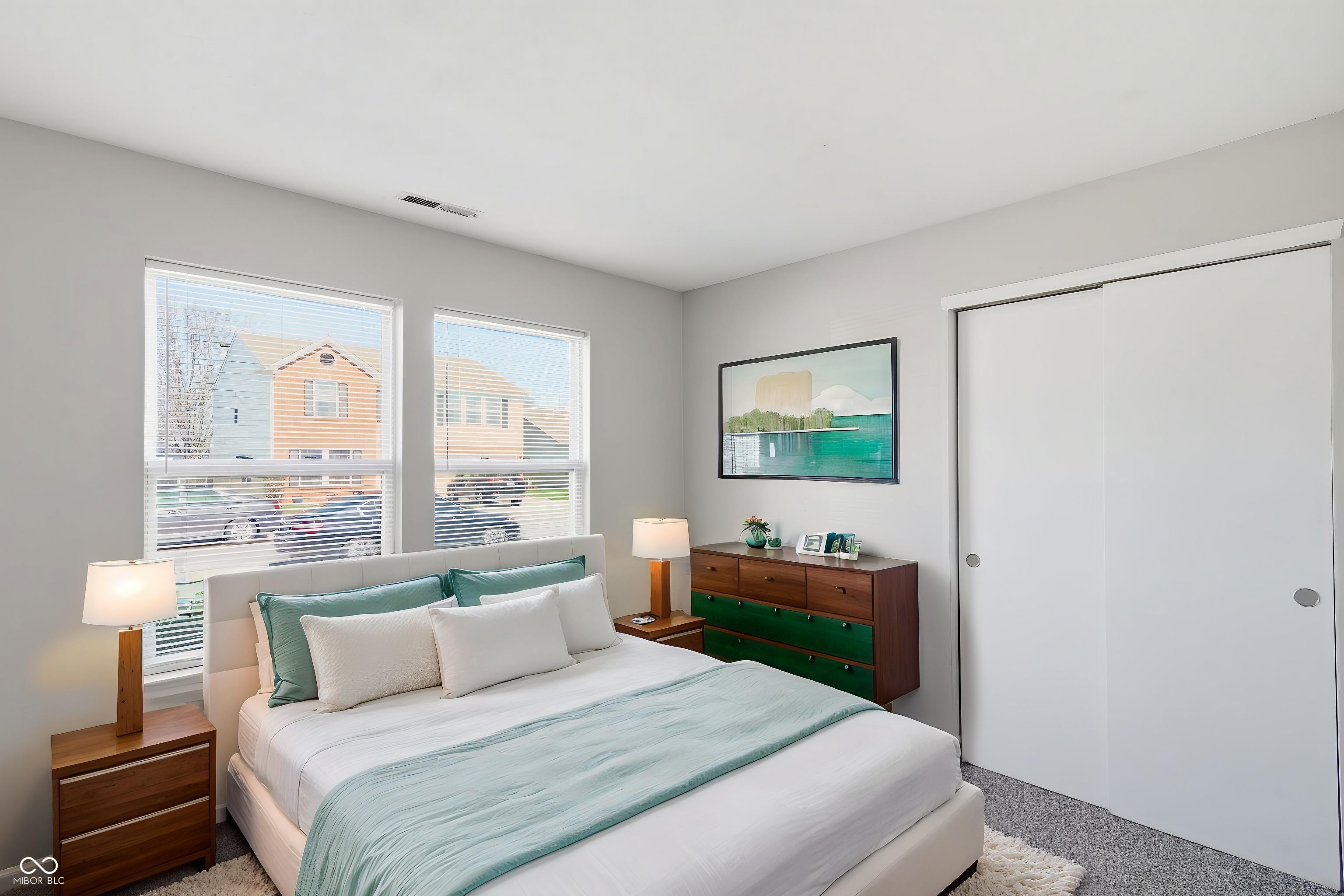 7433 Redcliff Road Indianapolis, IN 46256 - Photo 7 of 32