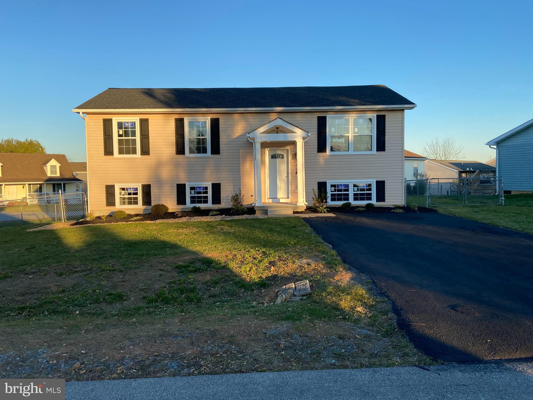 146 Robelei Drive Ranson, WV 25438 - Photo 33 of 35 Corner Lot