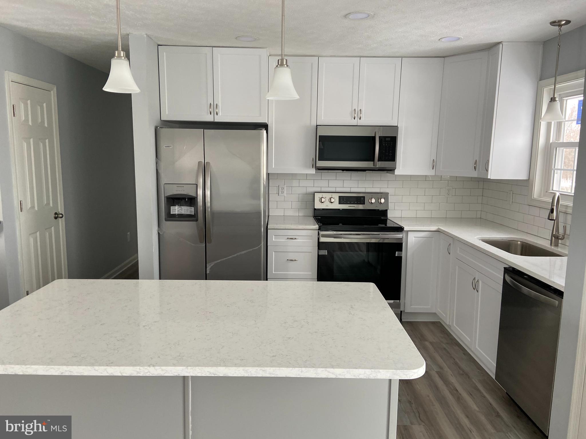 146 Robelei Drive Ranson, WV 25438 - Photo 6 of 35 Updated Kitchen w/ Island