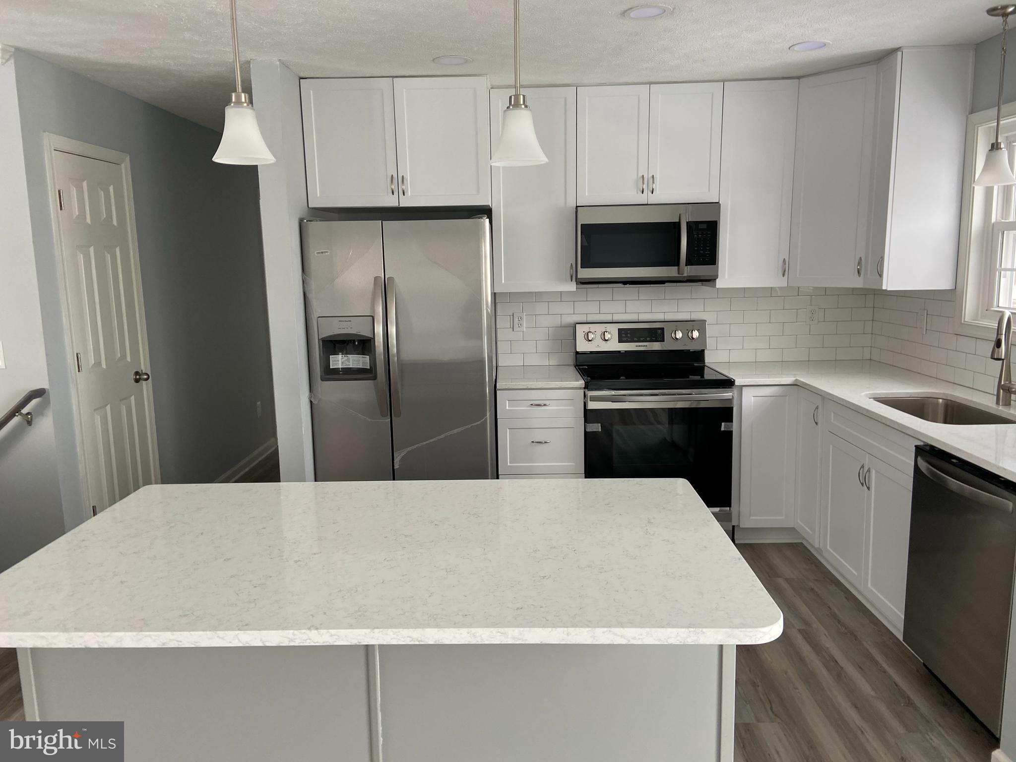 146 Robelei Drive Ranson, WV 25438 - Photo 7 of 35 All New appliances & Cabinets
