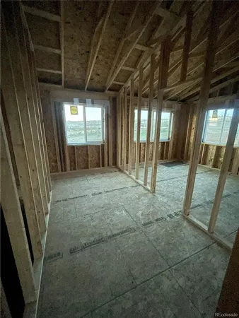 a view of a house with a big yard