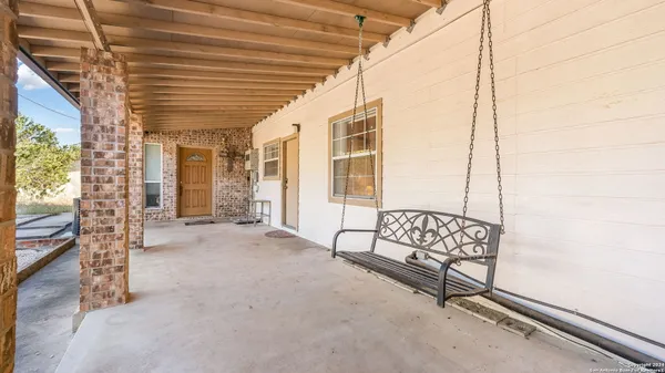 $1,290,000 | 29266 Farm To Market Road 3009, New Braunfels, TX 78132