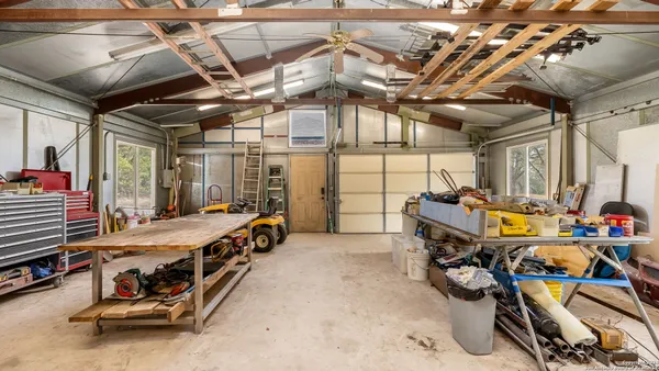 $1,290,000 | 29266 Farm To Market Road 3009, New Braunfels, TX 78132