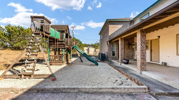 $1,290,000 | 29266 Farm To Market Road 3009, New Braunfels, TX 78132
