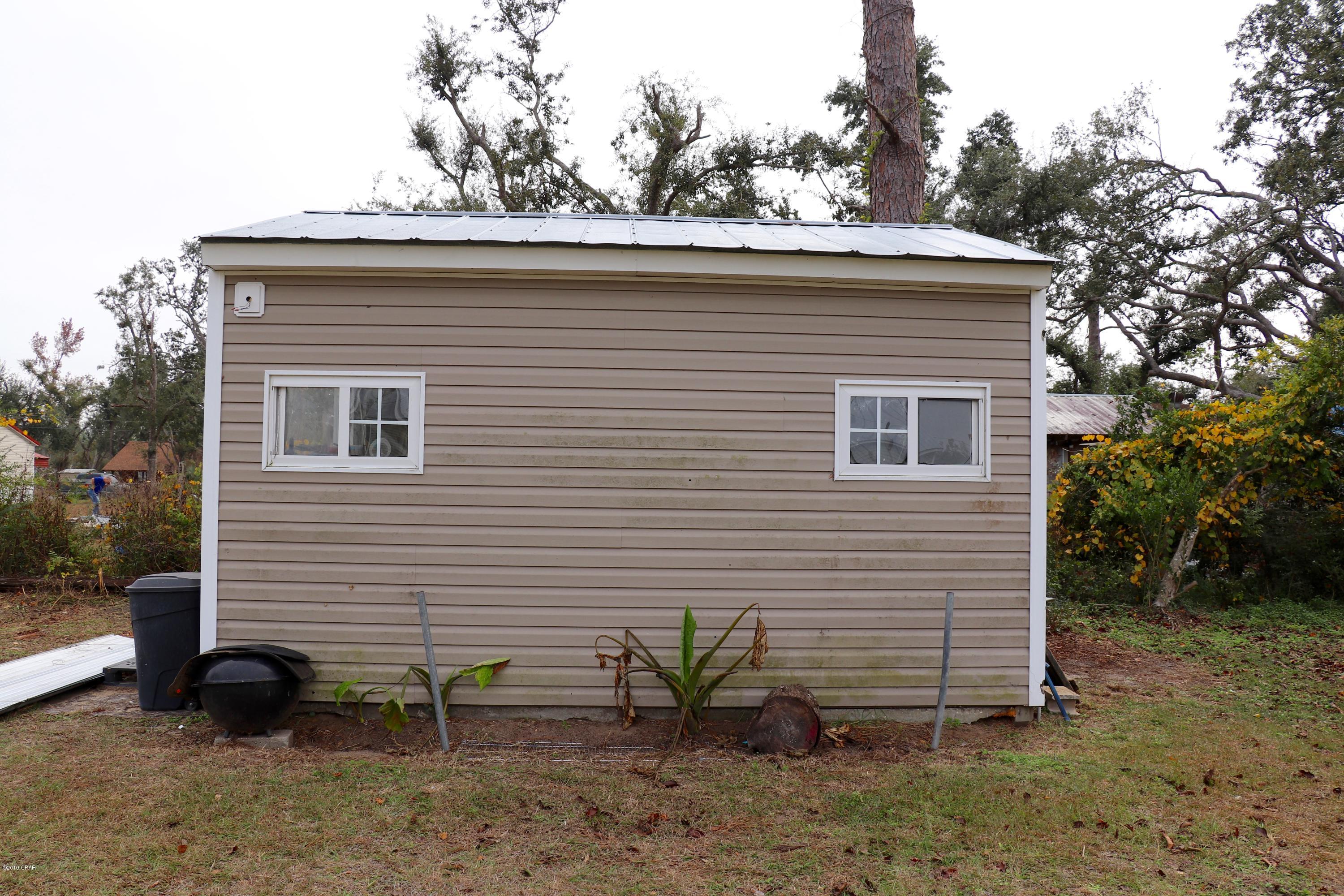 3714 Long Road Southport, FL 32409 - Photo 8 of 23 Gallery Image 8