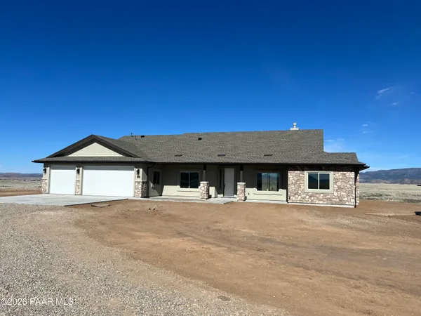 $1,079,000 | 5832 Norma Drive, Prescott Valley, AZ 86315