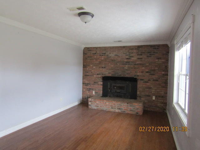 9185 East Laurel Road London, KY 40741 - Photo 7 of 24 IMG_1103