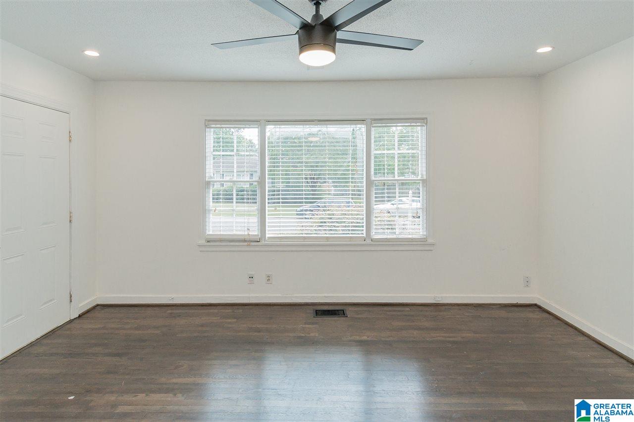 256 Kent Lane Birmingham, AL 35209 - Photo 11 of 29
