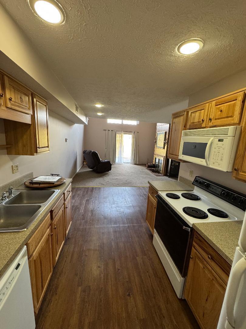 775 Inverness Road Perry Park, KY 40363 - Photo 6 of 18