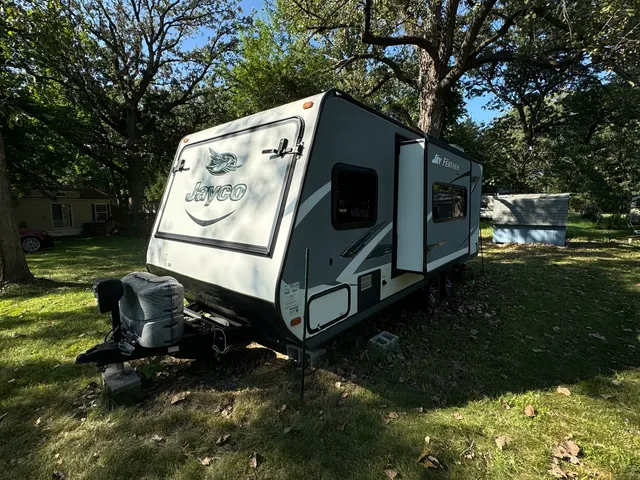 $17,000 | 9-128 Woodhaven Lakes, Sublette, IL 61367