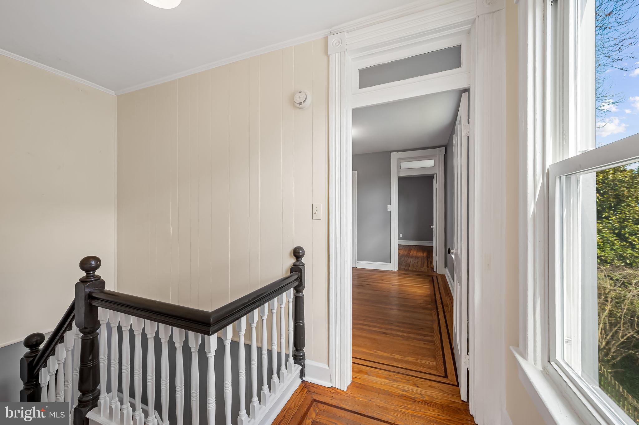 304 West Cold Spring Lane Baltimore, MD 21210 - Photo 17 of 34 Bright and inviting upper hallway.