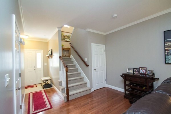 90 Rangeway Road, Unit 102 Billerica, MA 01862 - Photo 2 of 19